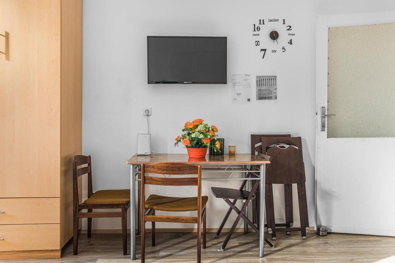 Apartmán Cozy 1Br Apt. Near Millenium Tower & Danube River Vídeň Exteriér fotografie